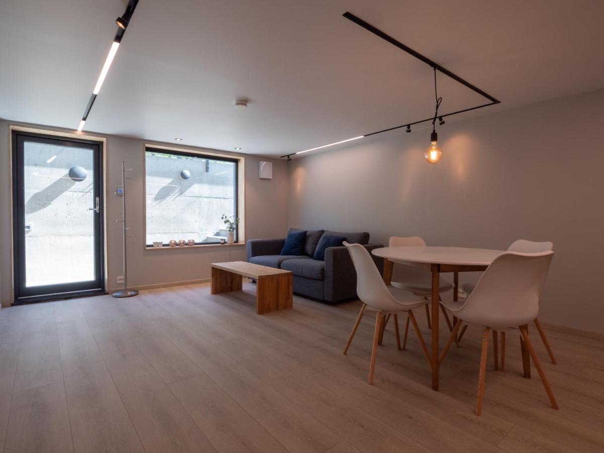 Tastefull And Modern Apartment With Parking 트롬쇠 외부 사진